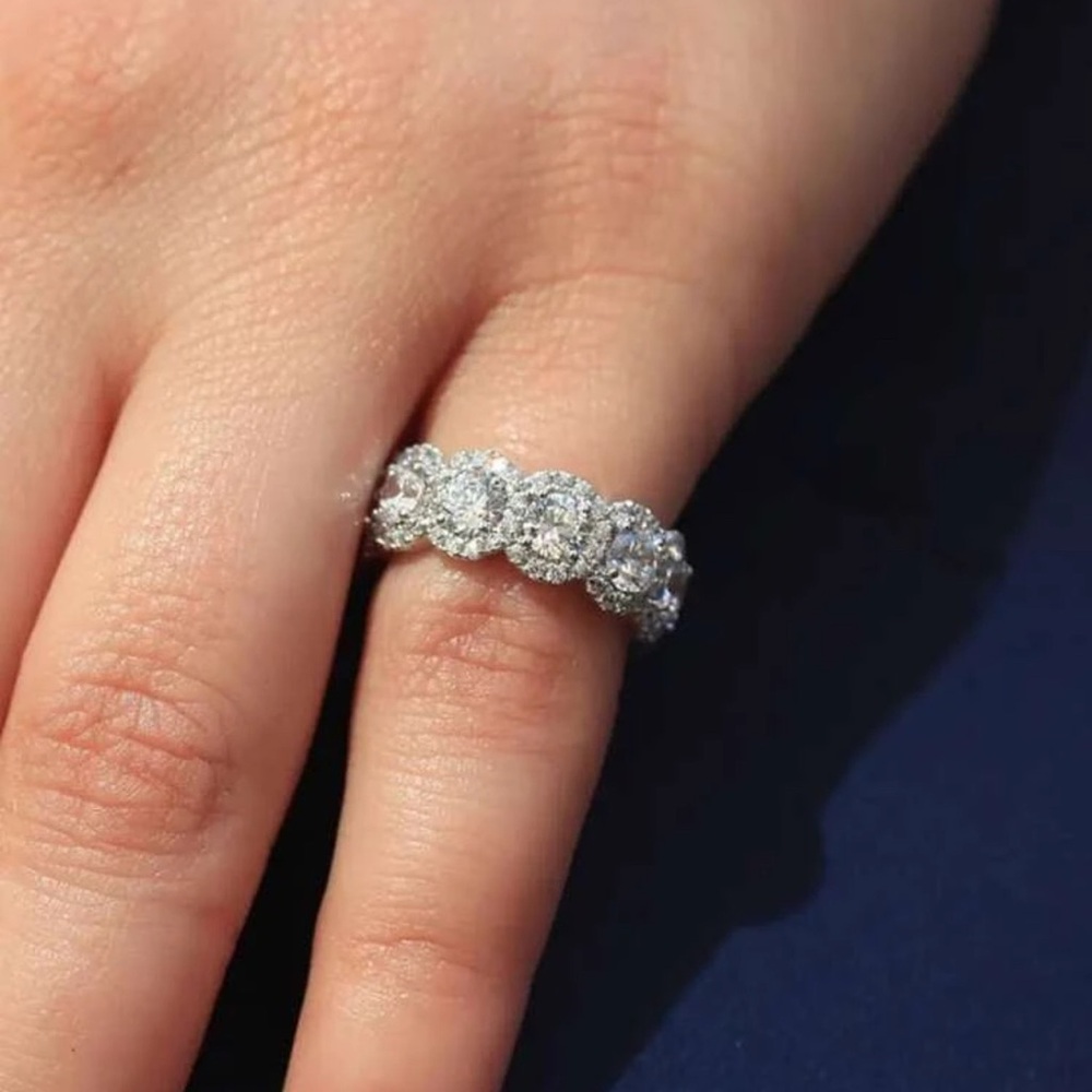 BRIDAL WEDDING ENGAGEMENT RING - Picture 2 of 8
